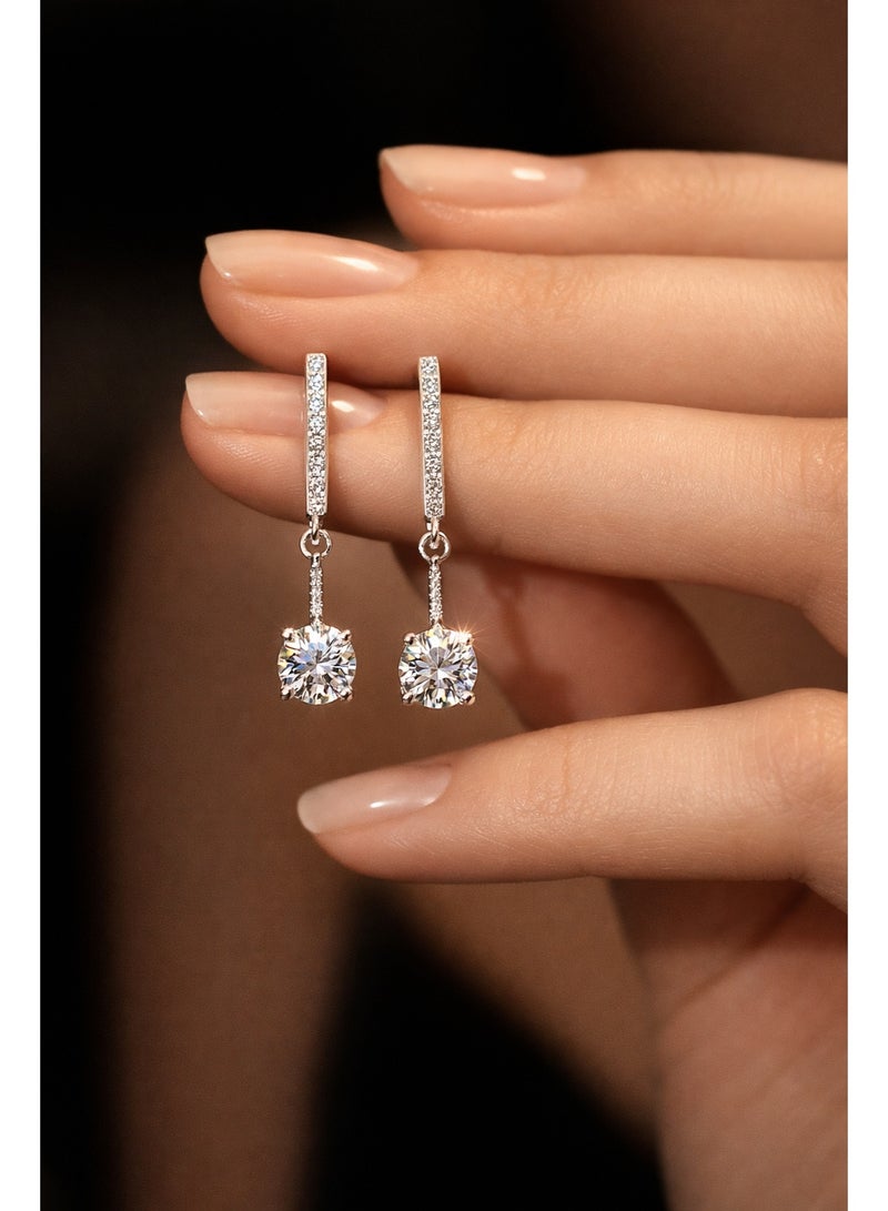 ثري دايموندز حلق حريمي متدلّي مطلي بلاتين وروديوم بفصوص زركون لامعة، لا يغيّر اللون وتصميم أنيق - Image 3